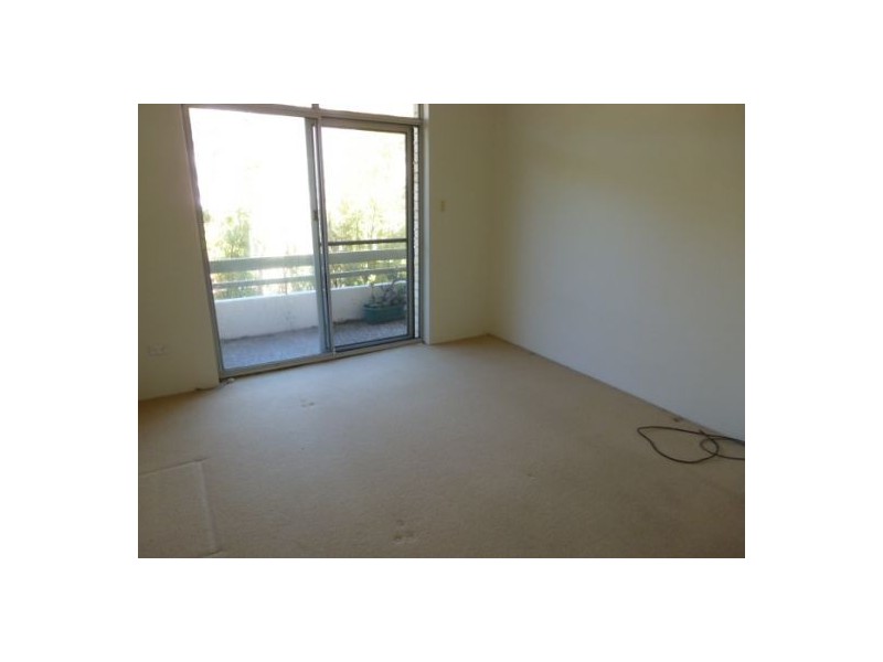 8/2 Forest Knoll Avenue, Bondi NSW 2026