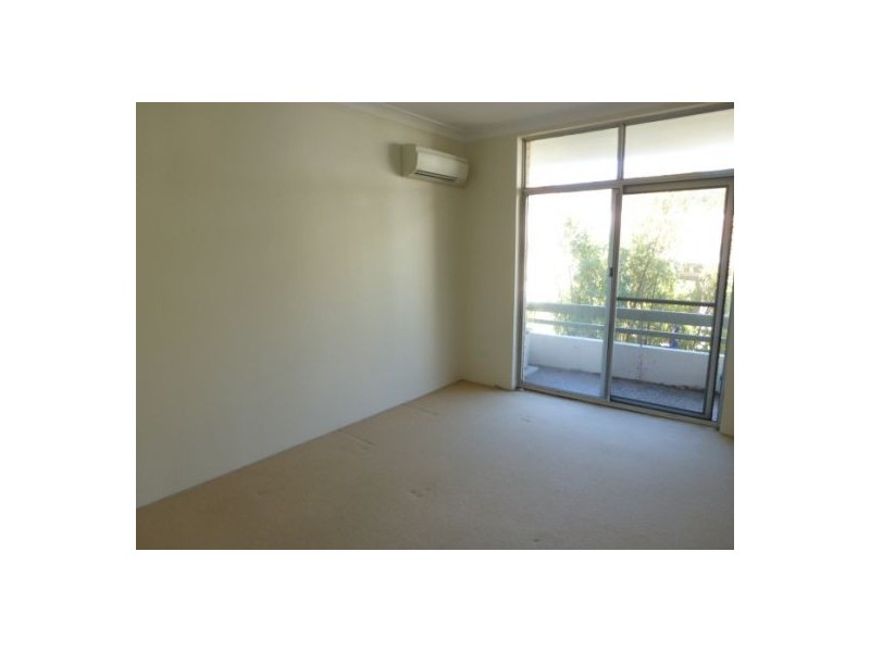 8/2 Forest Knoll Avenue, Bondi NSW 2026