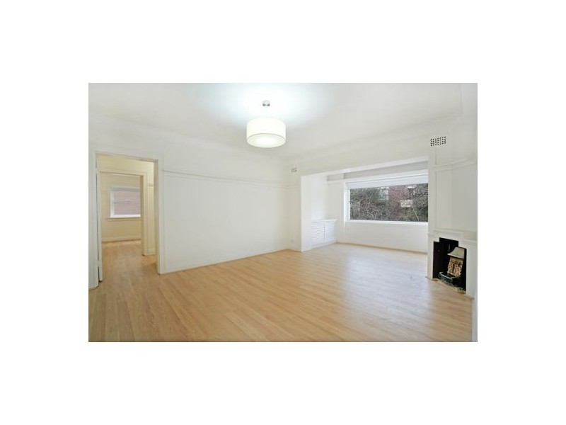 9/81 Roslyn Gardens, Elizabeth Bay NSW 2011