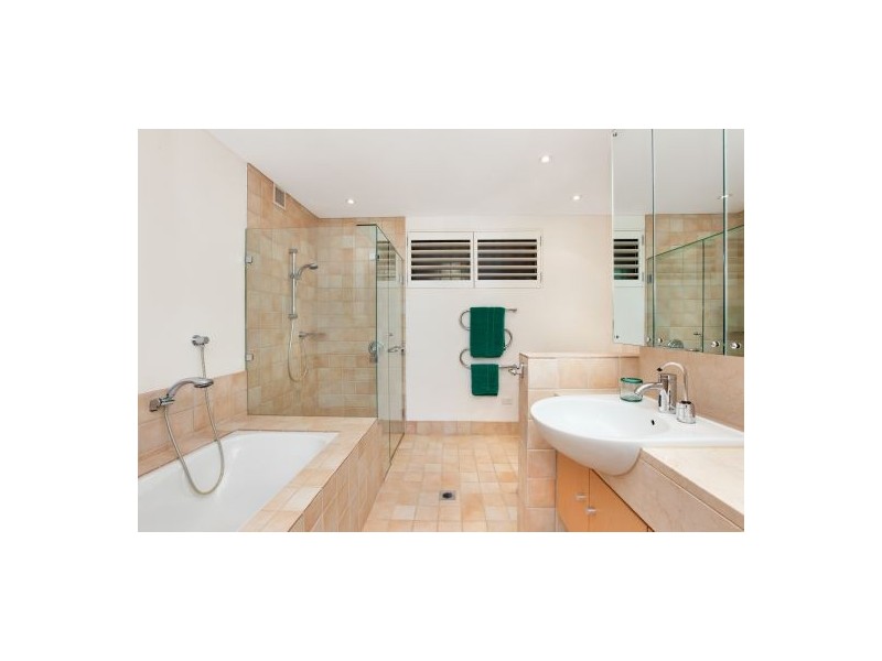2/8 Figtree Lane, Woollahra NSW 2025
