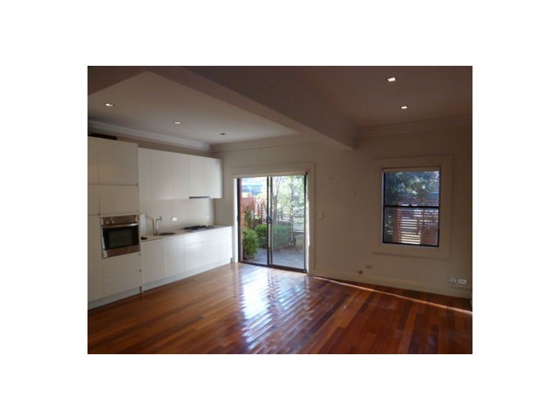 2/11a Brighton Boulevade, Bondi Beach NSW 2026
