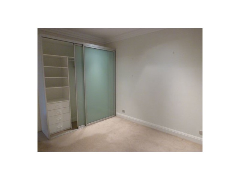 2/11a Brighton Boulevade, Bondi Beach NSW 2026