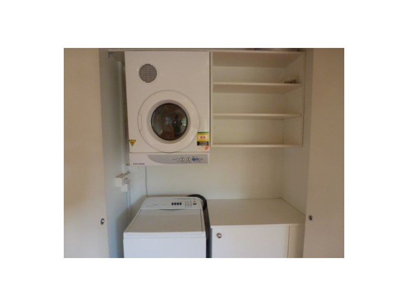 2/11a Brighton Boulevade, Bondi Beach NSW 2026