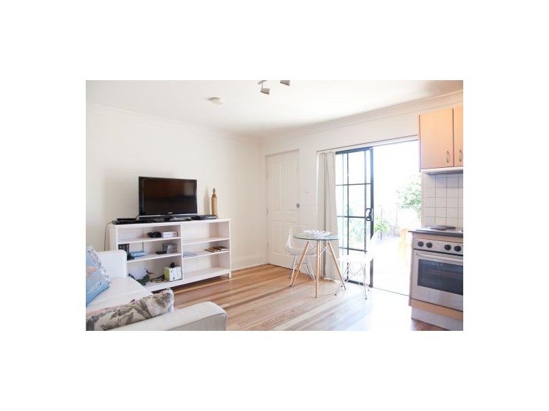 2/399 Old South Head Road, North Bondi NSW 2026