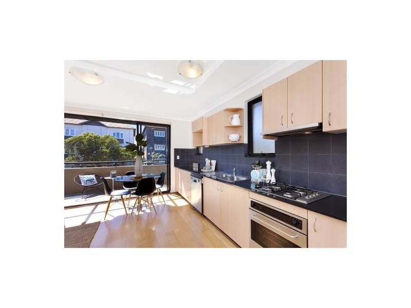 4/32 Beach Road, Bondi Beach NSW 2026