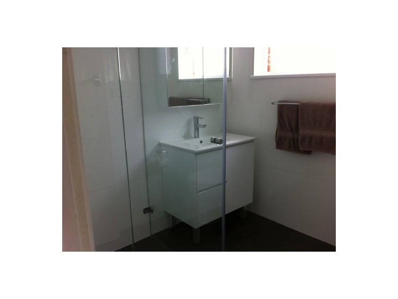 2/243a Old South Head Road, Bondi NSW 2026