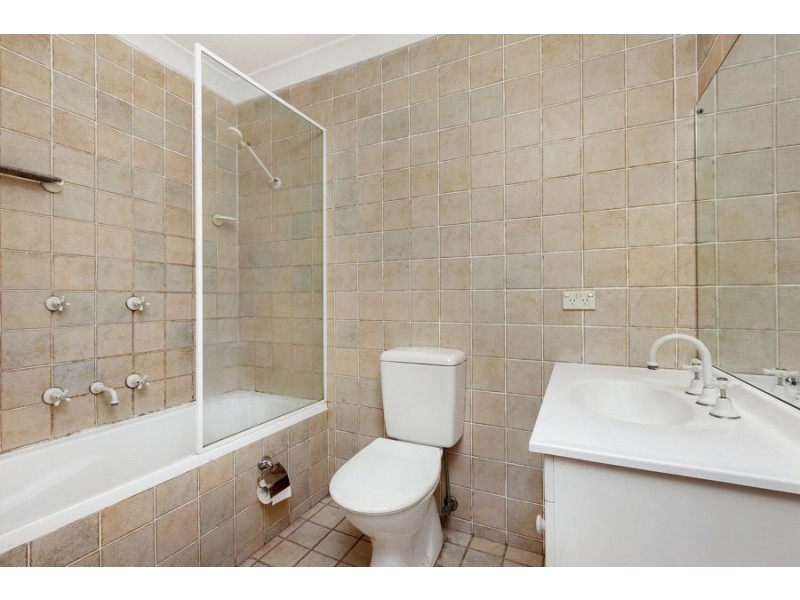 66 Glenayr Ave, North Bondi NSW 2026