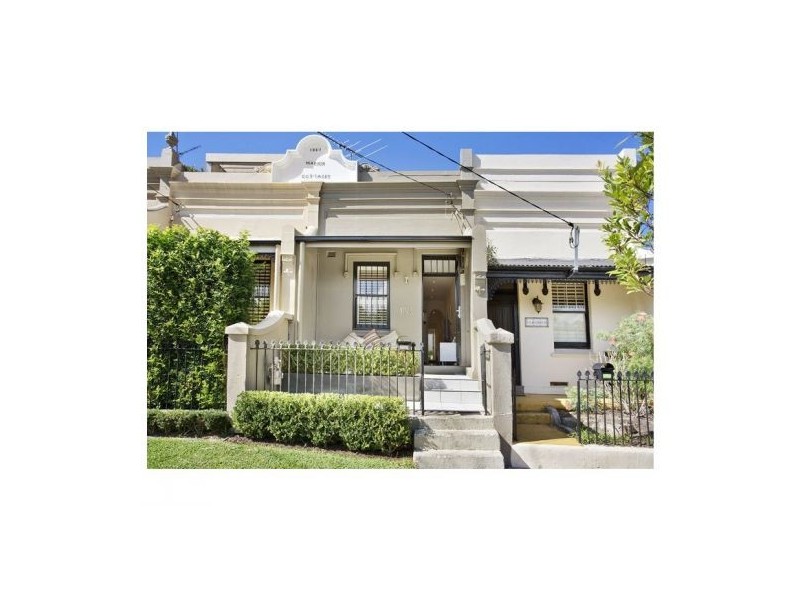134 Ruthven St, Bondi Junction NSW 2022