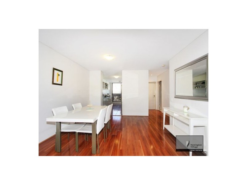 8/9 Blaxland Avenue, Newington NSW 2127