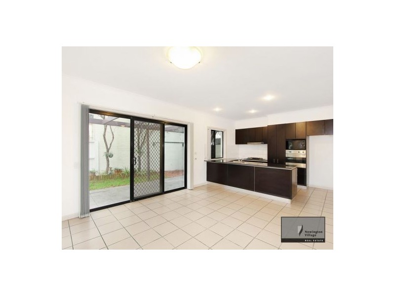 26 Heidelberg Ave, Newington NSW 2127