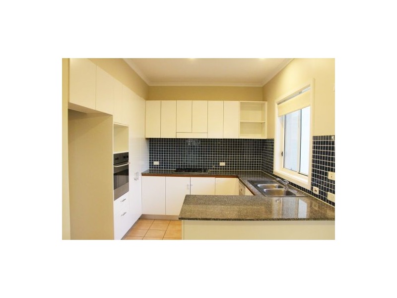 17 Heidelberg Avenue, Newington NSW 2127