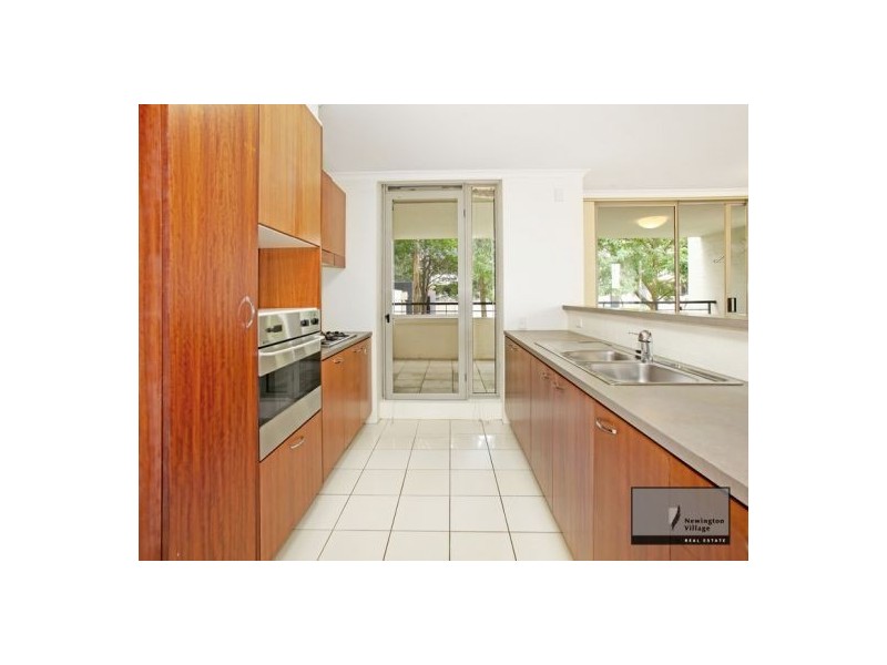 1/5 Mockridge Avenue, Newington NSW 2127