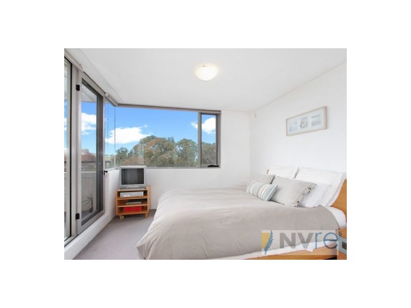 15/1 Sandpiper Crescent, Newington NSW 2127