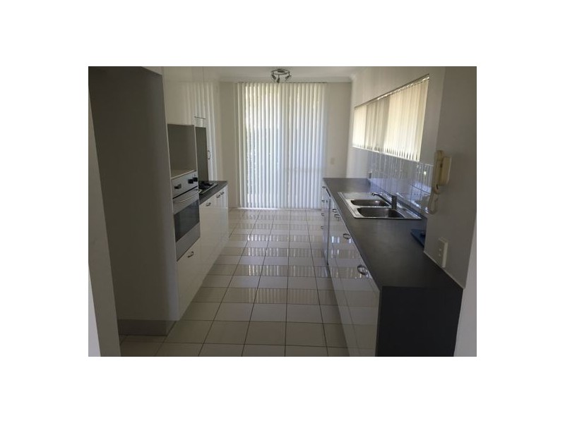 1/3 Devitt Avenue, Newington NSW 2127