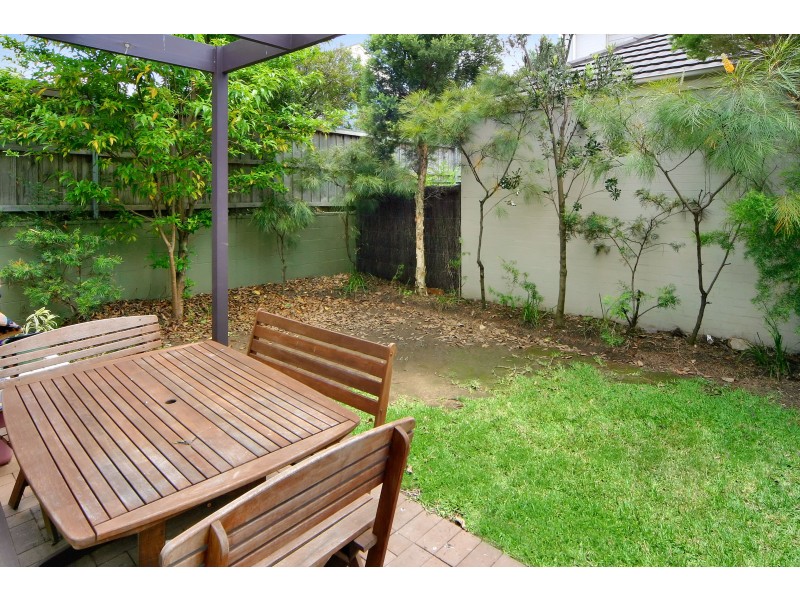 17 Wing Parade, Newington NSW 2127