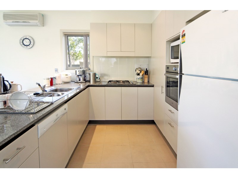 33 Spitz Avenue, Newington NSW 2127