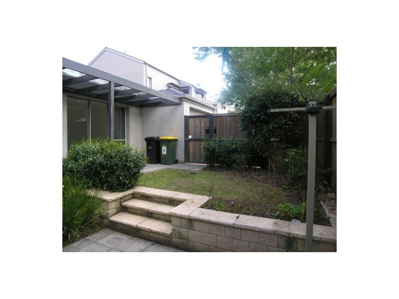 10 Owens Avenue, Newington NSW 2127