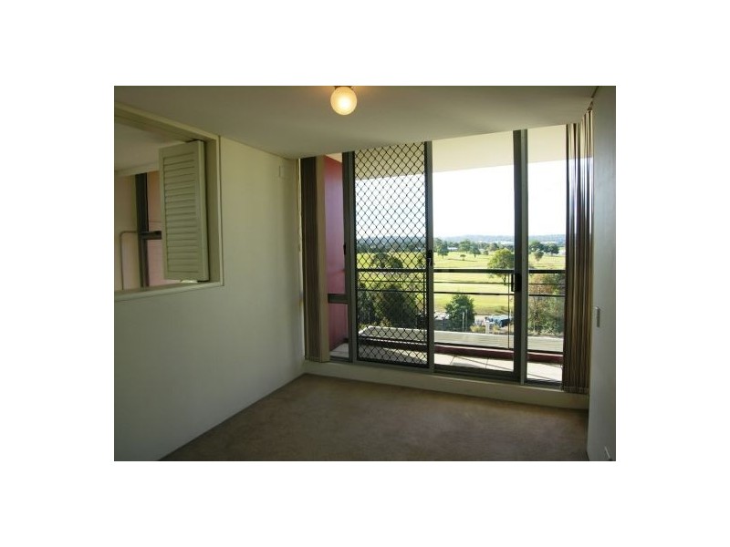 17/3-5 Blaxland Avenue, Newington NSW 2127