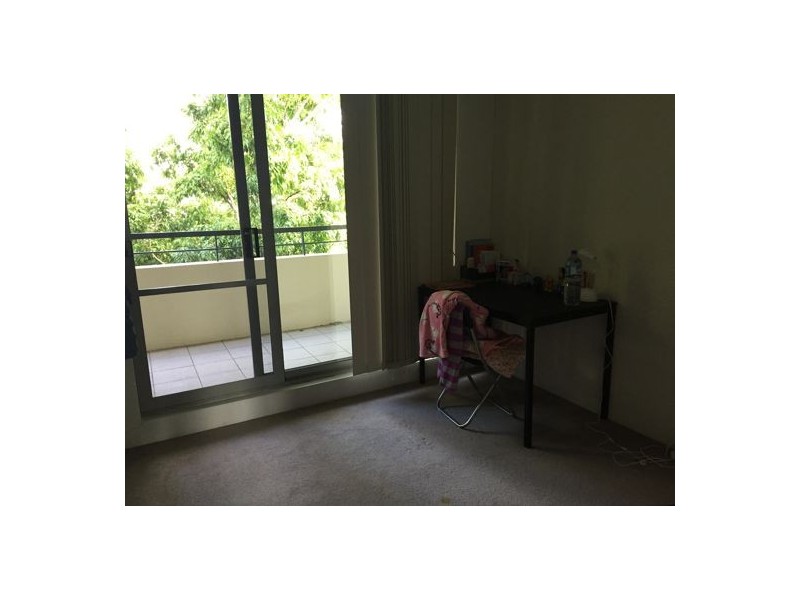 3/3-5 Blaxland Avenue, Newington NSW 2127