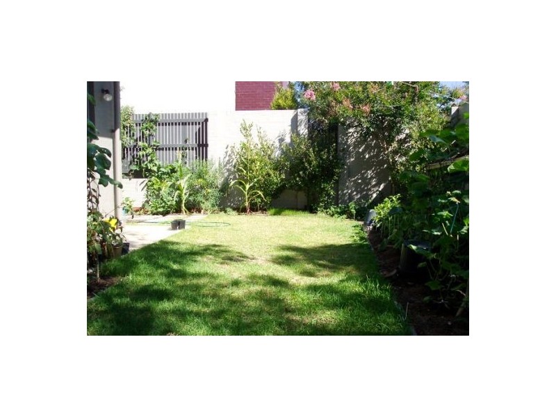 2 Wing Parade, Newington NSW 2127