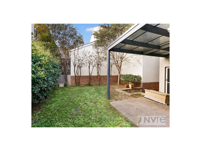 18 Thompson Avenue, Newington NSW 2127