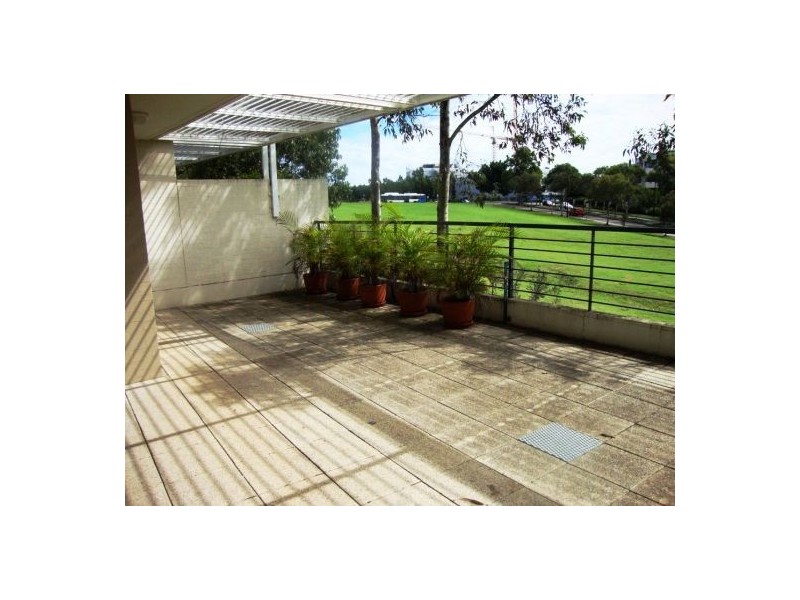 2/5 Nurmi Avenue, Newington NSW 2127