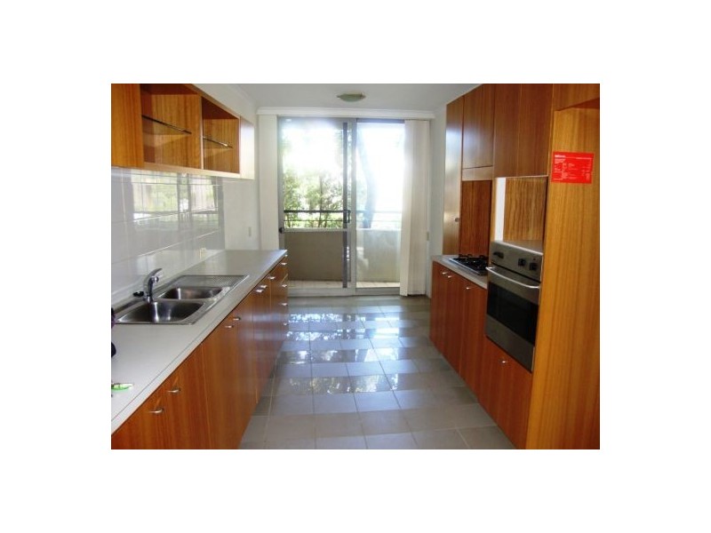 2/5 Nurmi Avenue, Newington NSW 2127