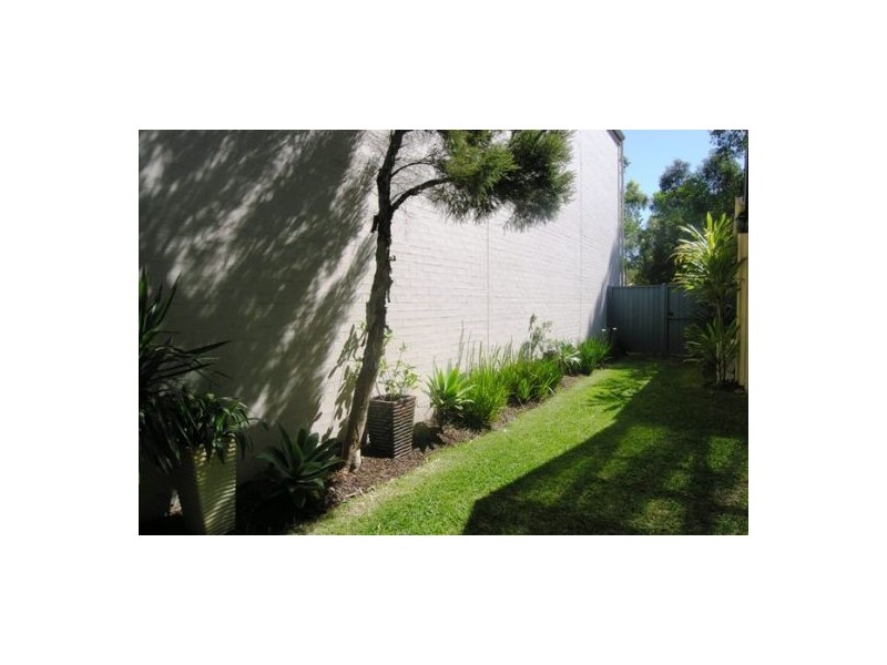 17 Heidelberg Avenue, Newington NSW 2127