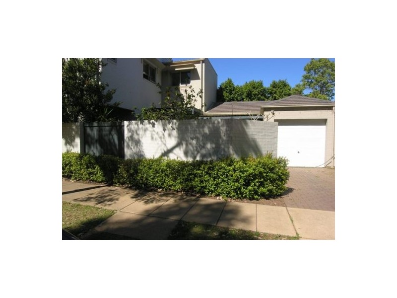 2 Manton Avenue, Newington NSW 2127