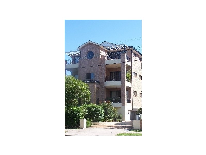 8/74 Beaconsfield Street, Silverwater NSW 2128