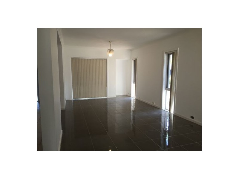 8 Ottey Avenue, Newington NSW 2127