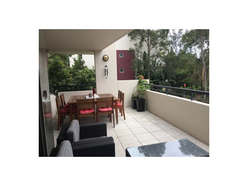 1/3 Owens Avenue, Newington NSW 2127