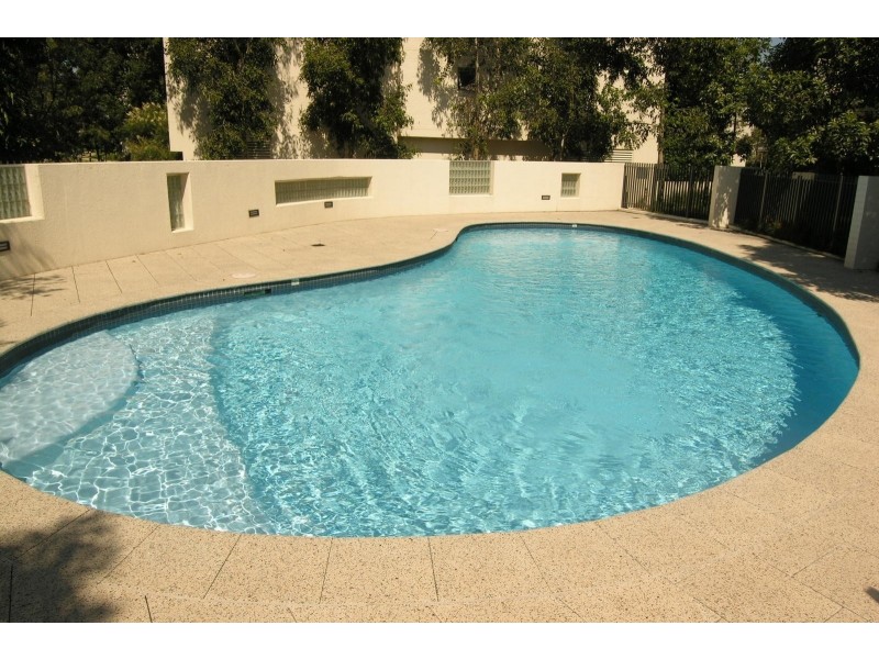 2/1 Blaxland Avenue, Newington NSW 2127