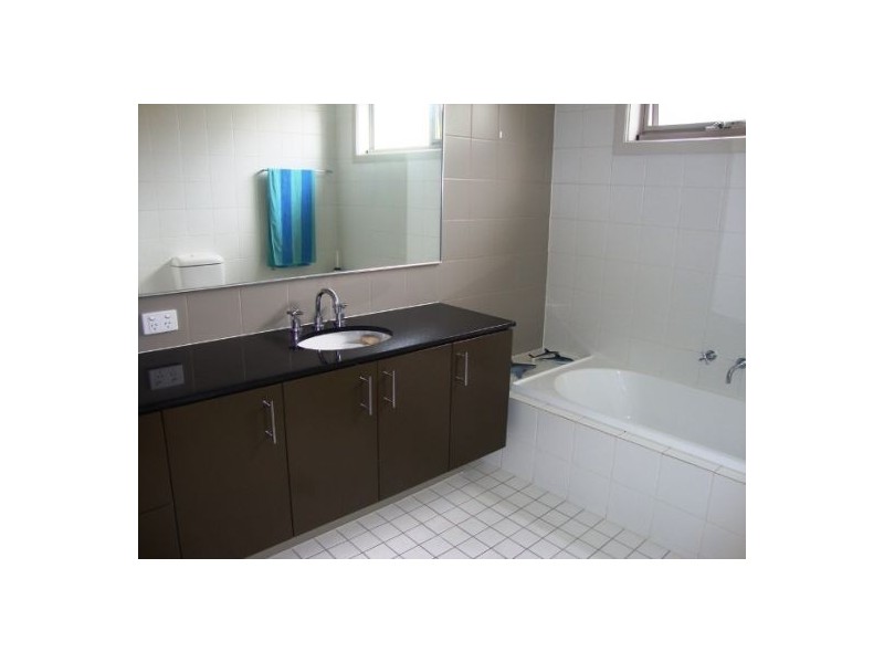 20 Wing Parade, Newington NSW 2127