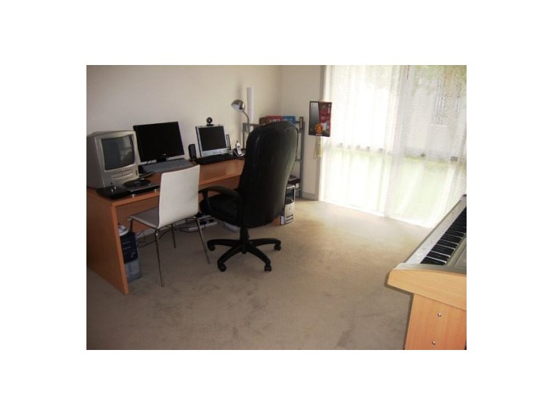 20 Wing Parade, Newington NSW 2127