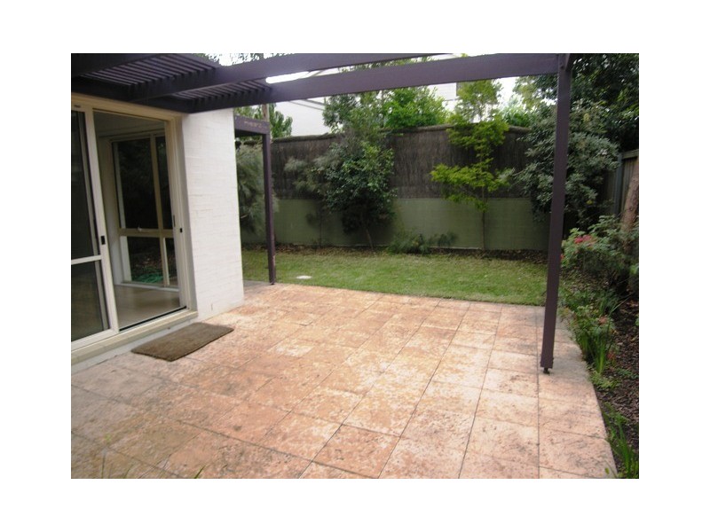 2 Stevenson Avenue, Newington NSW 2127