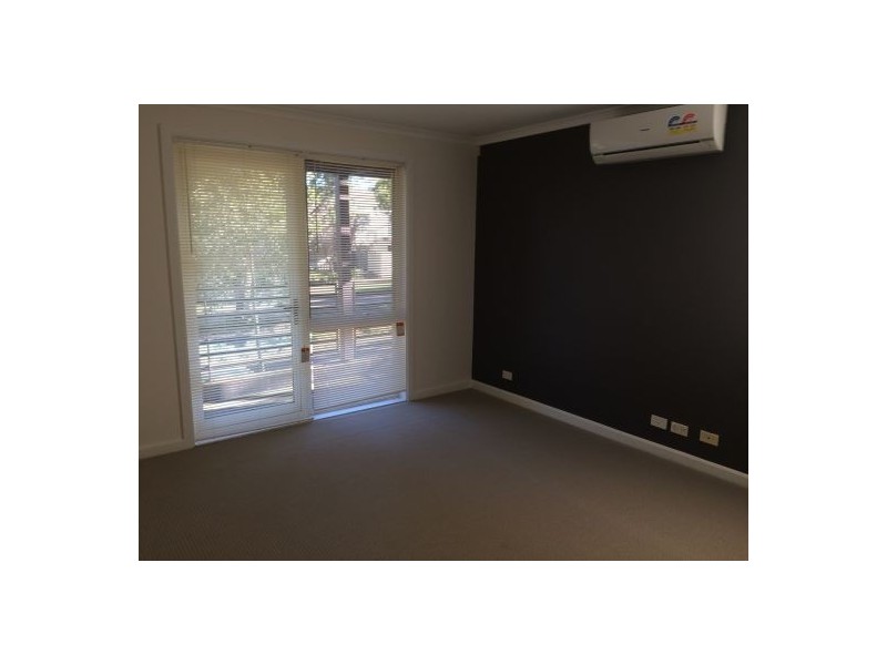 17 Wing Parade, Newington NSW 2127