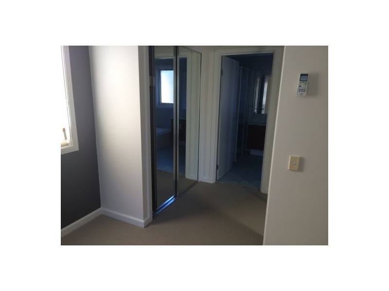 17 Wing Parade, Newington NSW 2127