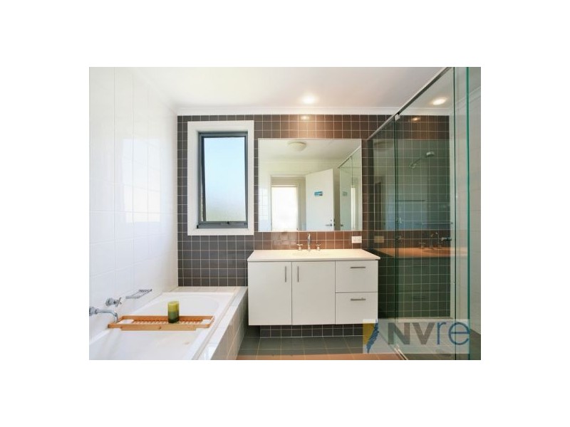 27 Lane Avenue, Newington NSW 2127