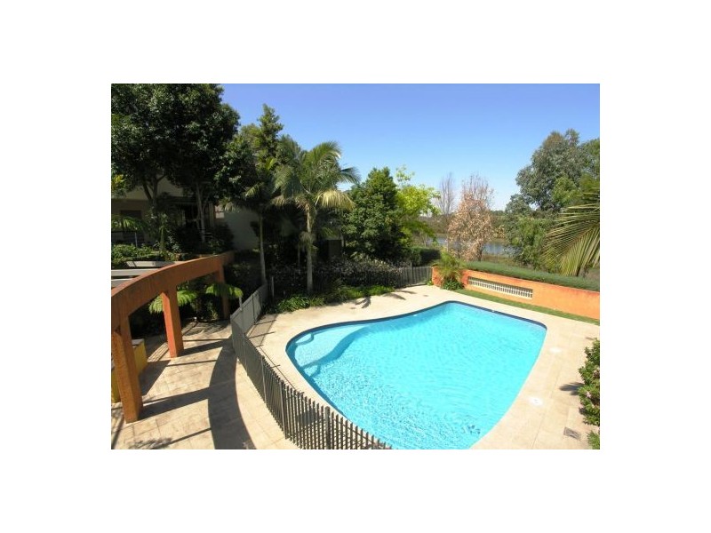 11/17 Blaxland Avenue, Newington NSW 2127