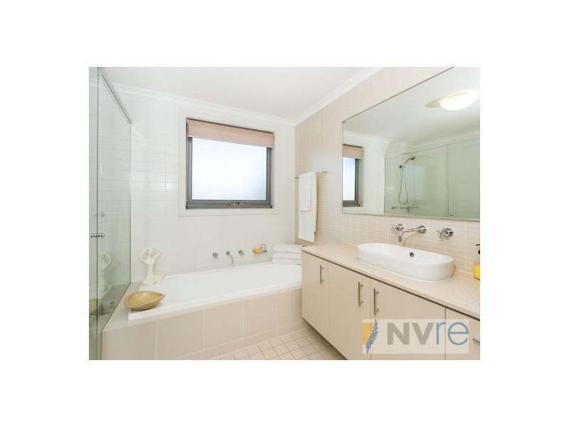 6 Spitz Avenue, Newington NSW 2127