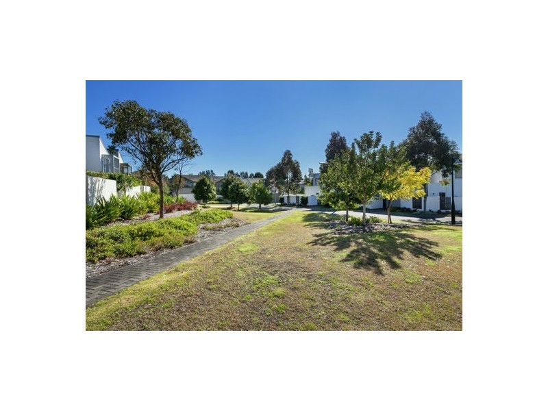 6 Spitz Avenue, Newington NSW 2127