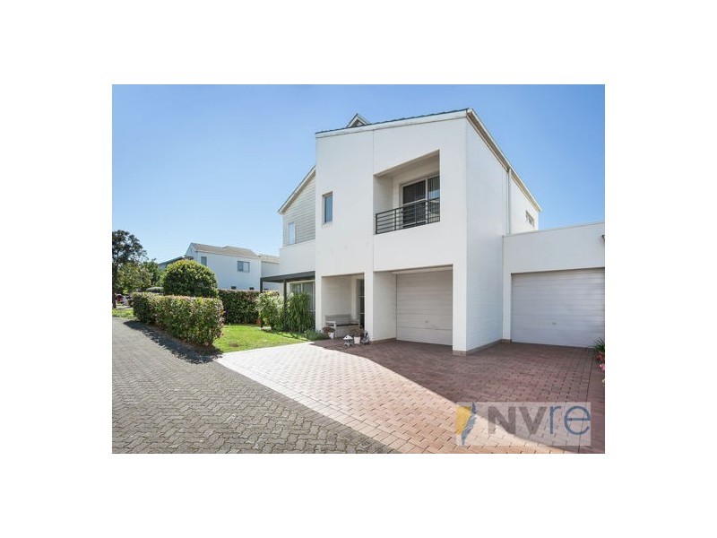 2 Roycroft Avenue, Newington NSW 2127