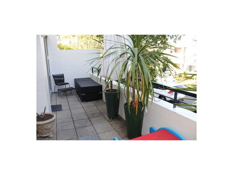 2/3 Mockridge Avenue, Newington NSW 2127