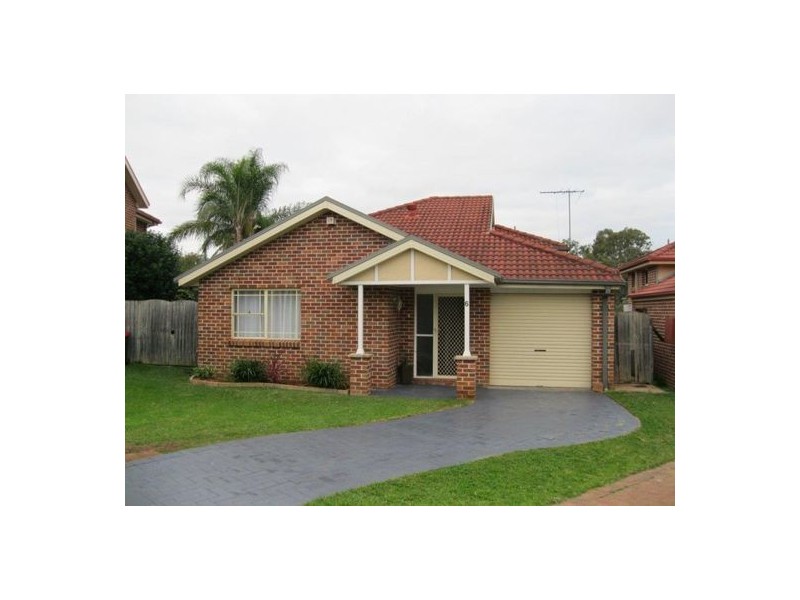6 Rudd Close, Casula NSW 2170