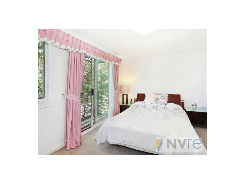 11 Elvstrom Avenue, Newington NSW 2127