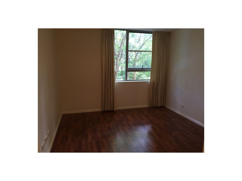 4/5 Mockridge Avenue, Newington NSW 2127