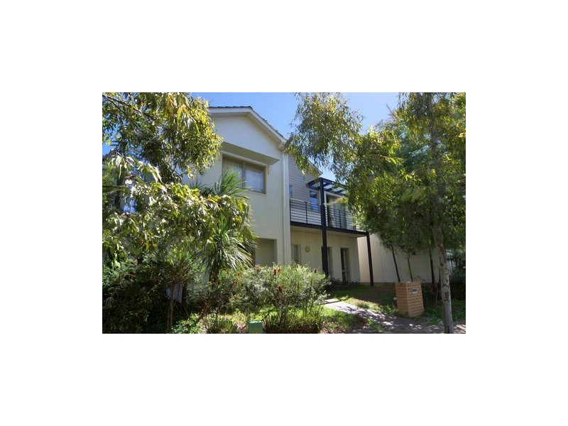 4 Owens Avenue, Newington NSW 2127