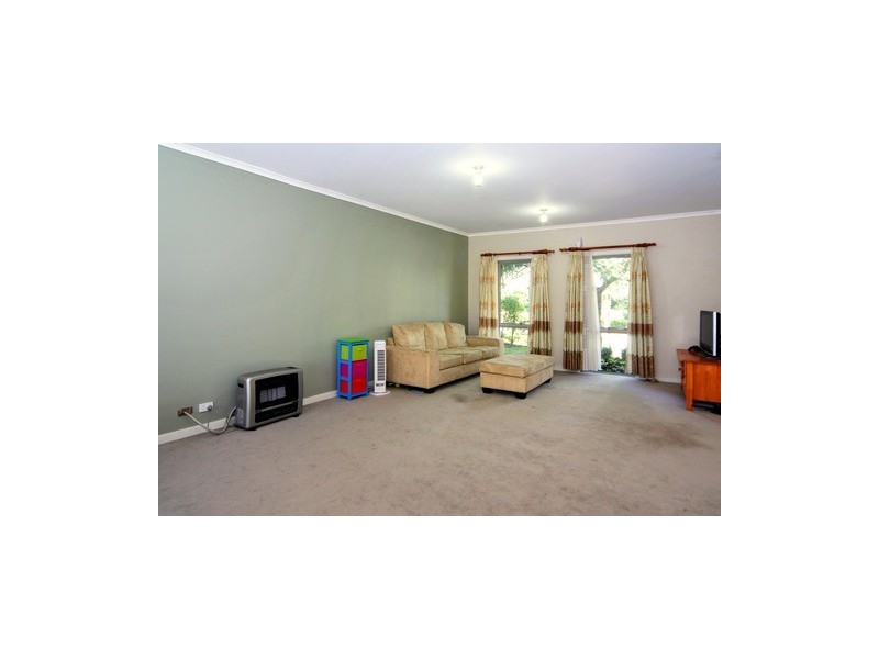 4 Owens Avenue, Newington NSW 2127