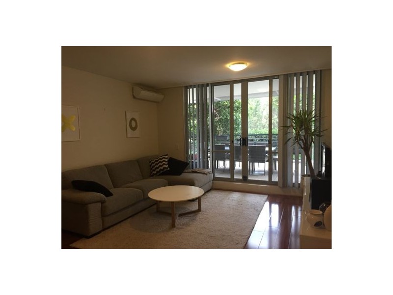 8/9 Blaxland Avenue, Newington NSW 2127